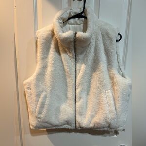 Reversible white vest